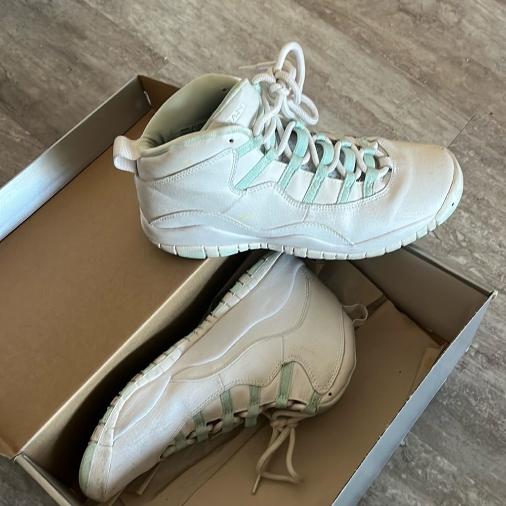 Jordan 10 ice green